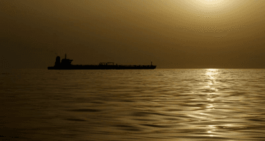 ABŞ AB üçün Rusiya neftini əvəz etməyə başladı: Supertankerlər işə salındı