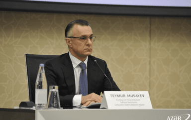 Nazir uşaqlarda mənşəyi məlum olmayan hepatit virusunun yayılmasına münasibət bildirdi