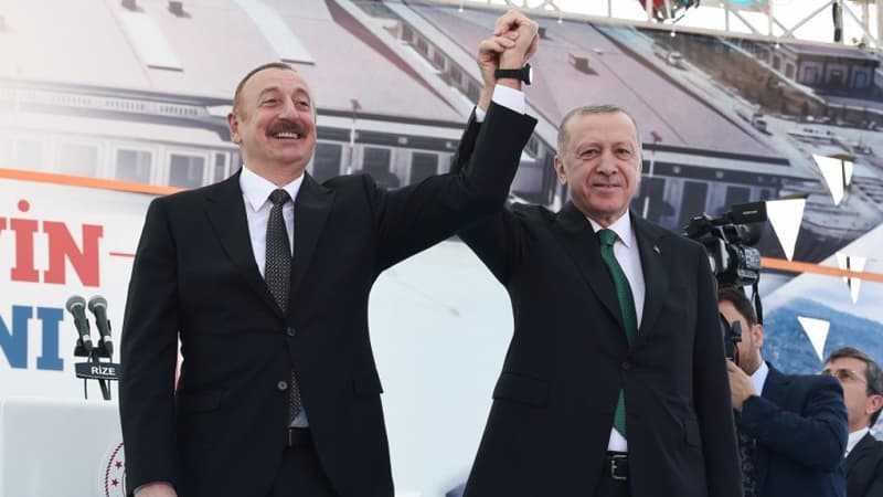 Ərdoğan İlham Əliyevi təbrik etdi