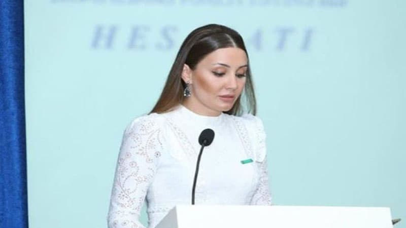 Dələduzluğa görə həbs edilmiş sabiq bələdiyyə sədrinin bacısı azadlığa buraxıldı