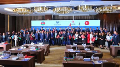 Azərbaycan – Türkiyə Qeyri-Hökumət Təşkilatlarının Əməkdaşlıq Forumu keçirildi (FOTO)