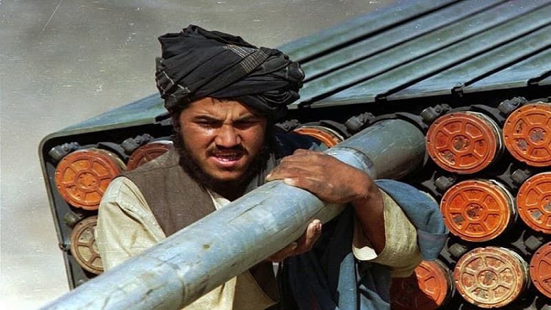 Taliban bu ölkəyə 7 raket atdı