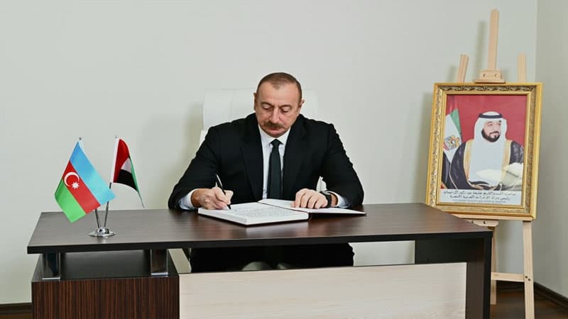 Prezident BƏƏ səfirliyində olub, başsağlığı verib (YENİLƏNİB)