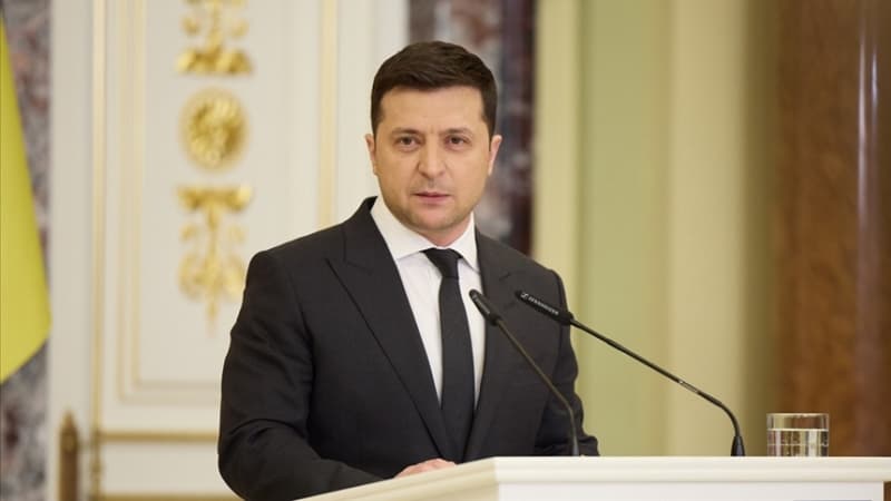 Zelenski: Ukrayna ağır itkilər verir, raket əleyhinə silahlara ehtiyac var