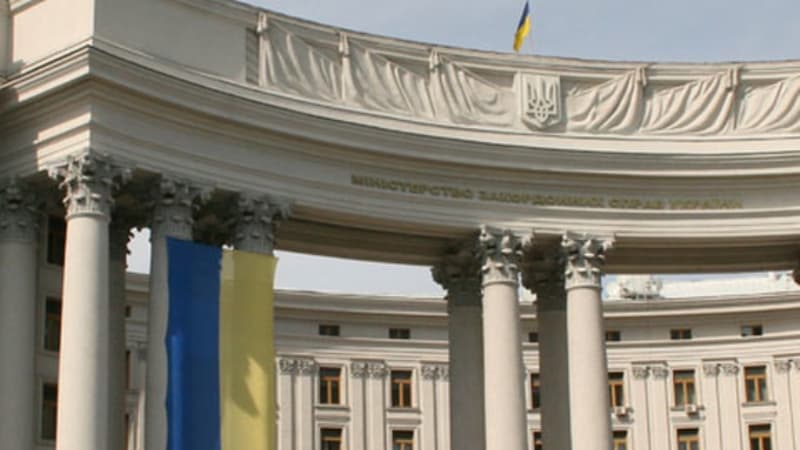 Ukrayna 12 mindən çox rusiyalını “qara siyahı”ya saldı: Başda Patriarx Kirildir
