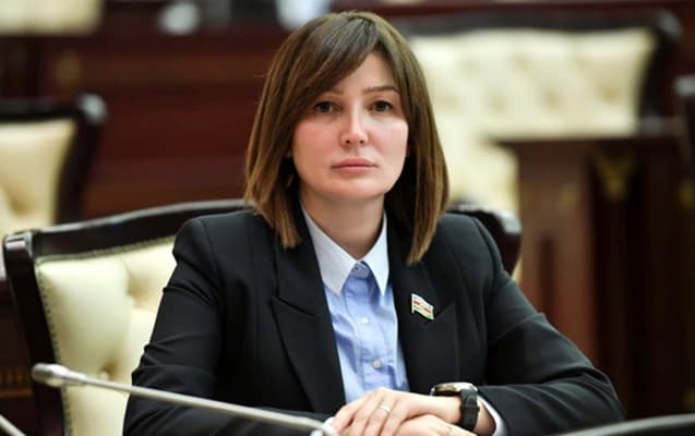 Xanım deputatın atası vəfat etdi (FOTO)