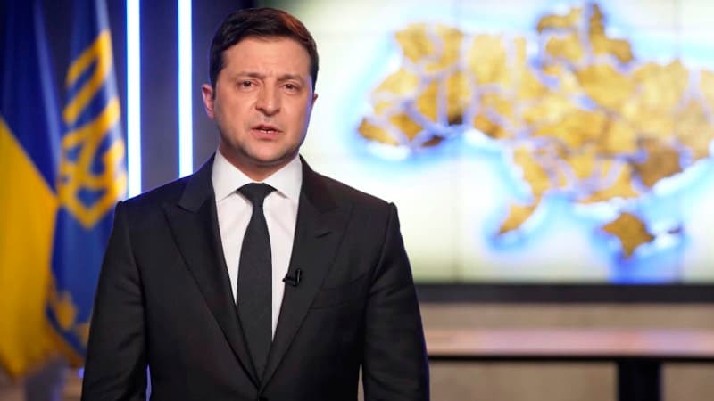 Zelenski azərbaycanlı hərbçini təltif etdi (FOTO)