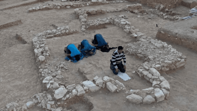 İsrail səhrasında dünyanın ən qədim məscidlərdən biri tapıldı