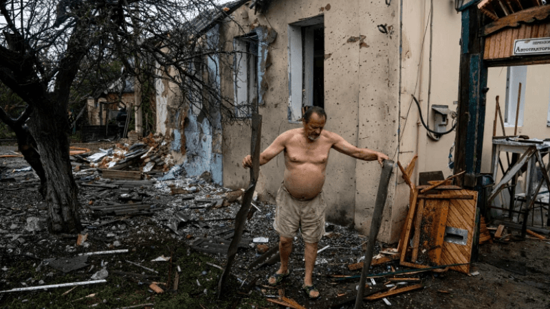Ukrayna ordusu əks-hücuma keçdi: Rusiyanın artilleriya anbarları məhv edildi