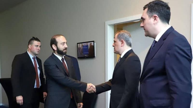 Gürcüstan, Azərbaycan və Ermənistan XİN rəhbərlərinin ilk üçtərəfli görüşü oldu