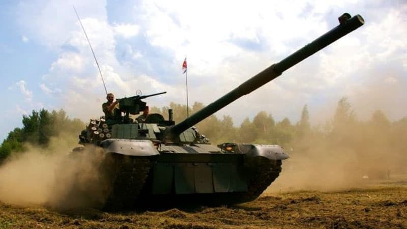 Polşa Ukraynaya PT-91 Twardy tankları verdi