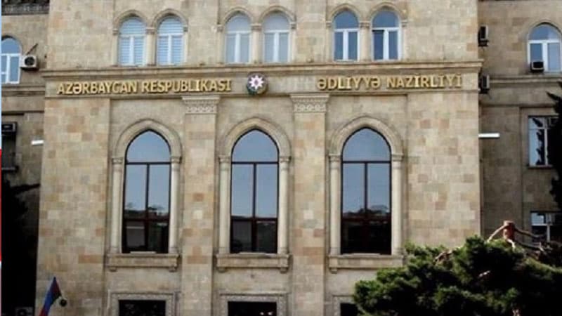 Nazirliklə bələdiyyə arasında torpaq davası