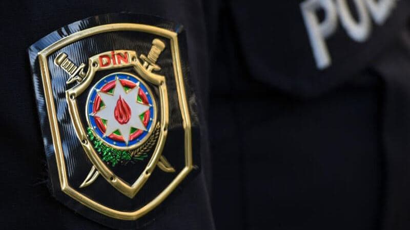 Bakının 2 küçəsində narkotik satan 15 nəfər saxlanıldı