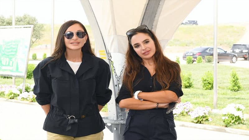 Leyla Əliyeva Mehriban Əliyevanı belə təbrik etdi (FOTO)