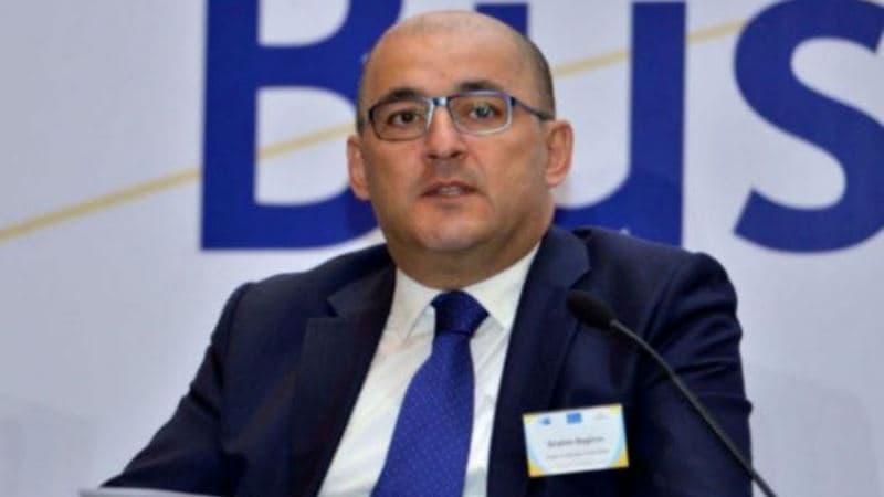 Gömrükçülər narkotestdən keçirildi, çox sayda əməkdaş işdən çıxarıldı (İDDİA)