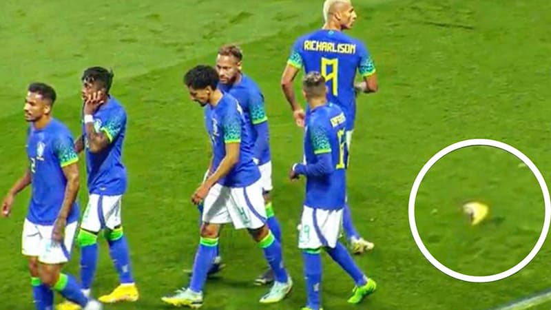 Braziliya millisinin futbolçusu irqçi hücumlara məruz qaldı
