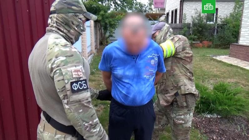 MiQ qırıcı zavodunun top meneceri dövlət sirrini Ukraynaya ötürdüyünə görə saxlanıldı