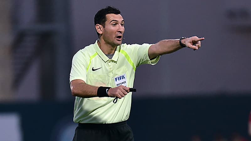 FIFA referimiz Konfrans Liqası matçını idarə edəcək