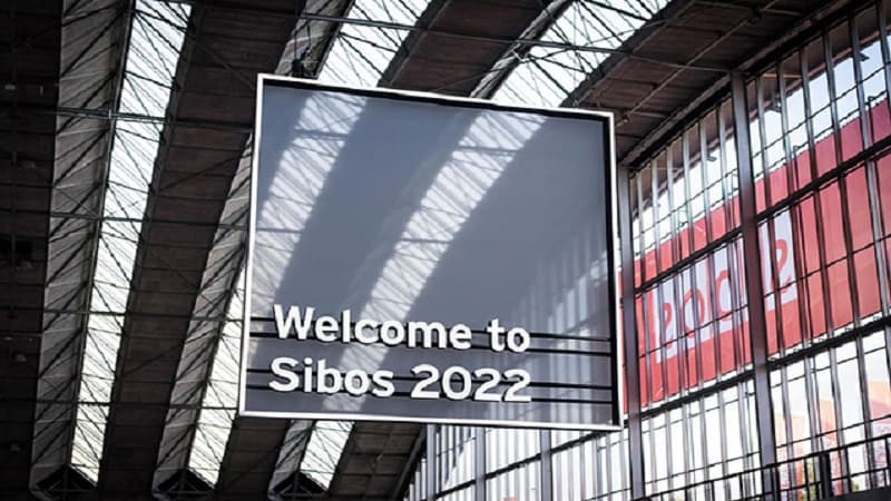 AccessBank SIBOS 2022 Beynəlxalq Bankçılıq Forumunda (R)