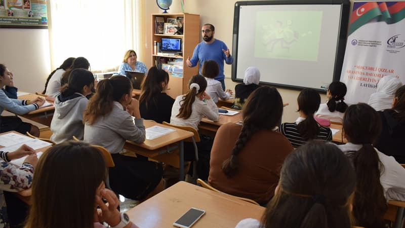 Gələcəyin “biznes ledy”sinə çevrilmək üçün qızlar nə etməlidirlər?