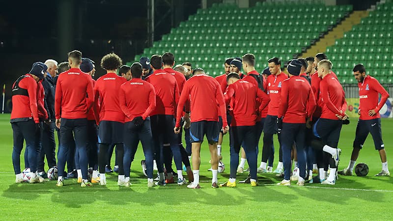 Yığmamız bu gün yoldaşlıq matçı keçirəcək