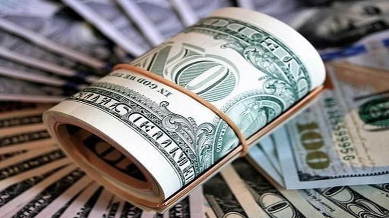 Bakı avtovağzalında 30 min dollarlıq oğurluq