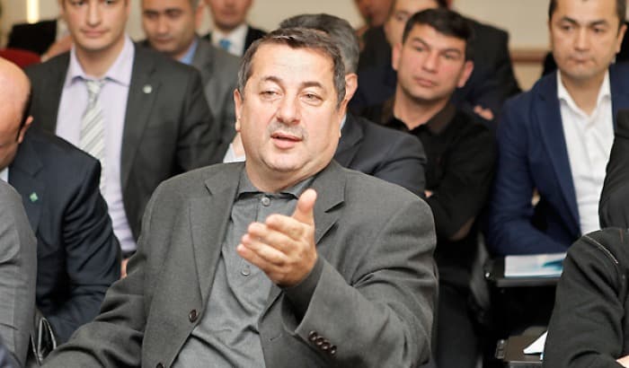 Vaqif Sadıqov: “VAR epizodlara müdaxilə etməklə, istədiklərimizi əlimizdən aldı”