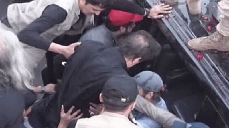 İmran Xana qarşı sui-qəsdə cəhd edildi - Yaralandı  (VİDEO/FOTO))