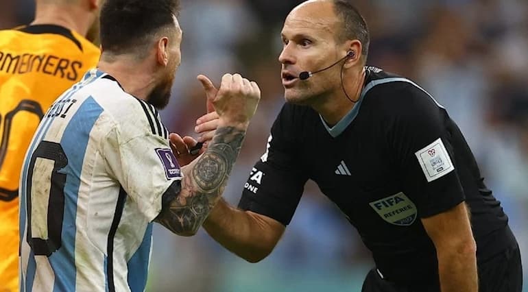 FİFA Messi ilə bağlı araşdırmalara başladı