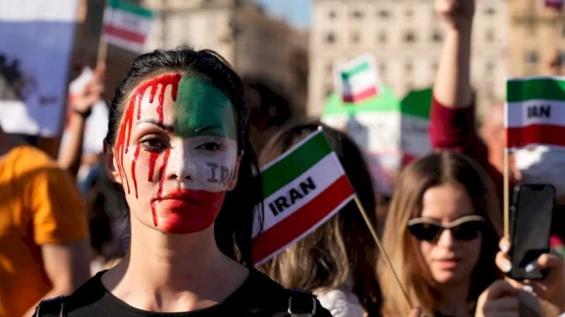 Tehran rejimi hicabla bağlı sərt addımlar atmağa hazırlaşır (ŞƏRH)