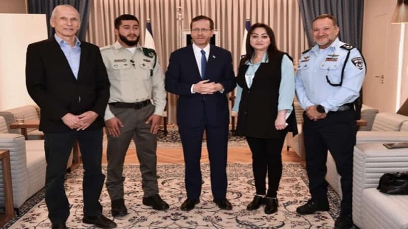 İsrail Prezidenti 19 yaşlı azərbaycanlı hərbçi ilə görüşdü (FOTO/VİDEO)