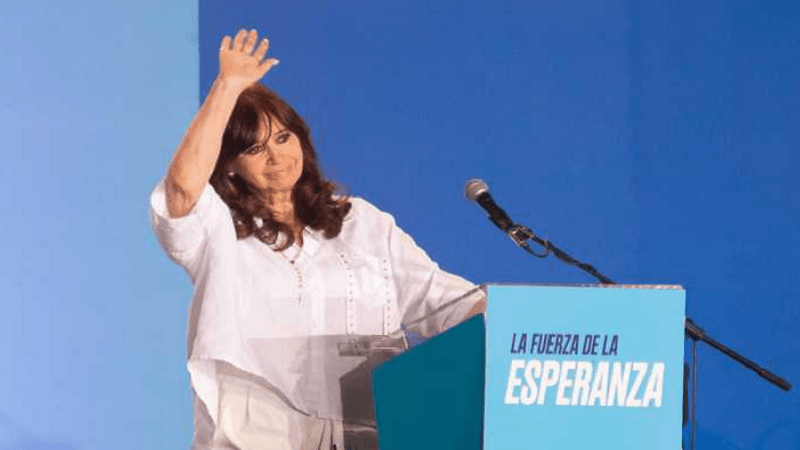 Argentinanın vitse-prezidenti 6 il müddətinə azadlıqdan məhrum edildi - Detallar