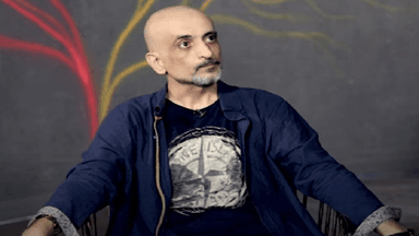 Aqil M.Quliyev şikayətləndi: "Həyatım boyu heç bir radio məni işə dəvət etməyib" (VİDEO)