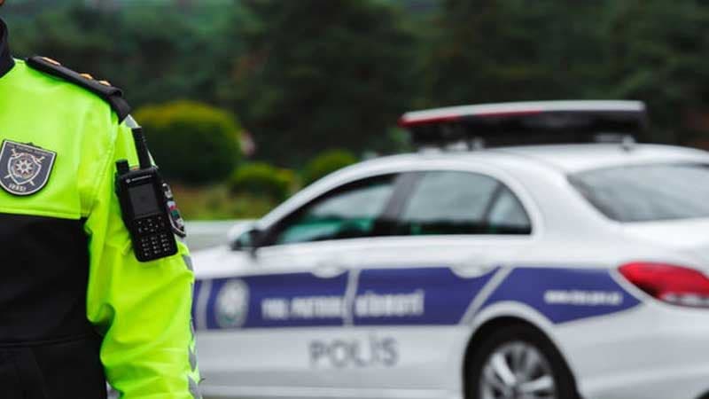 Azərbaycanda DYP avtomobili qəza törətdi - Piyada xəsarət aldı