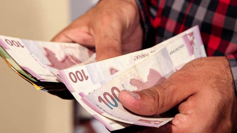 Kimlərin maaşı artacaq? - Deputatın şərhi