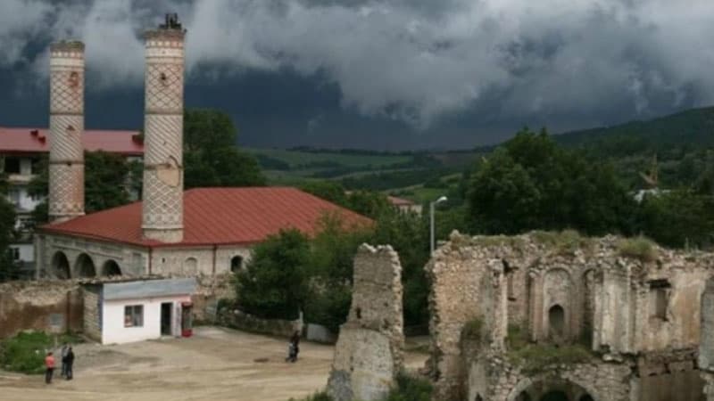 Azad olunmuş rayonlarda sahibkarlığı necə inkişaf etdirmək olar?