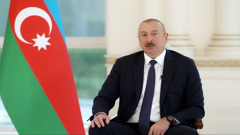 Prezidentdən maaş və pensiyalarla bağlı şad xəbər
