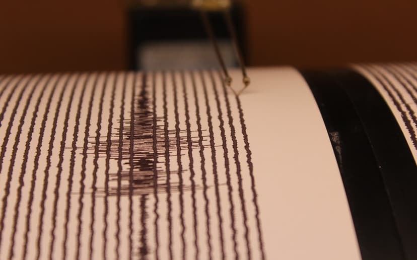 Rumıniya silkələnir: Bu gün 5,7 bal gücündə zəlzələ baş verib