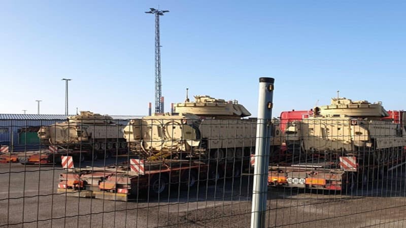 Almaniya limanında 440 ABŞ hərbi texnikası - Onlar haraya göndəriləcək? (FOTO)