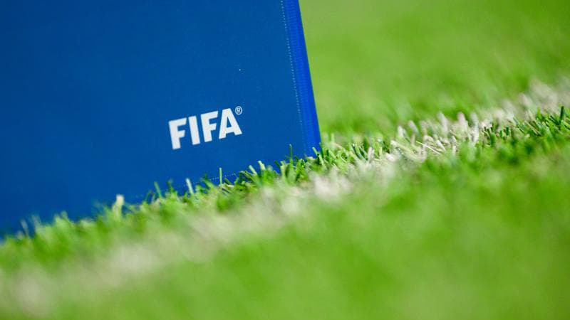 FIFA 3 illik qazancını açıqladı