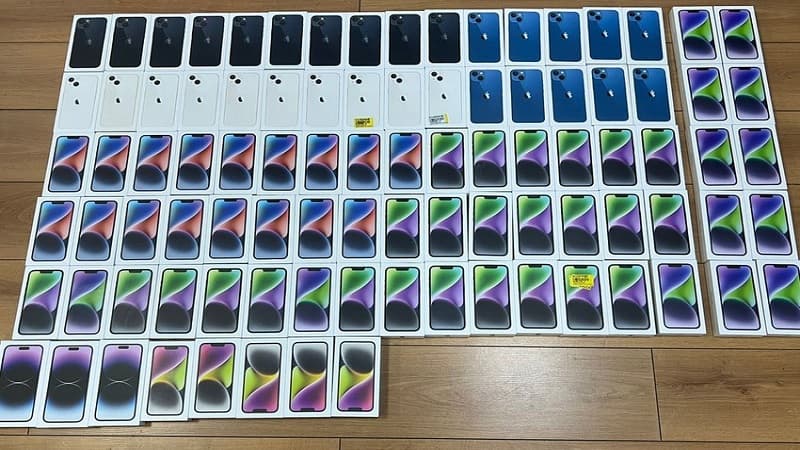 Azərbaycan gömrükçüləri 93 ədəd mobil telefon aşkar etdi