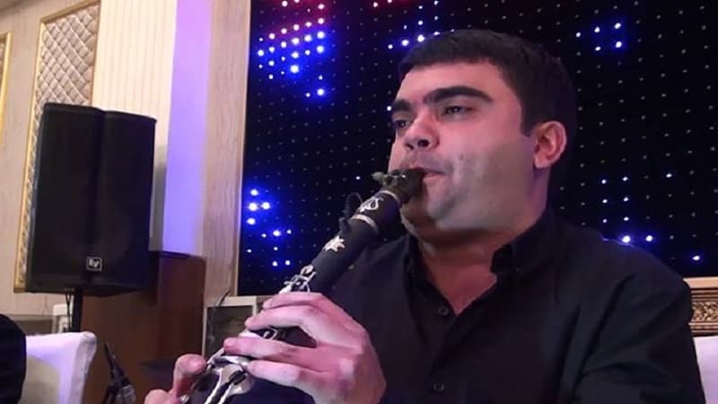 Tanınmış klarnet ifaçısı ağır qəzaya düşdü (FOTO)