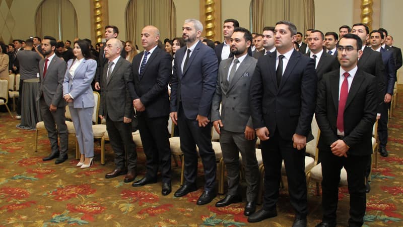 İTV-nin aparıcısı vəkilliyə qəbul oldu (FOTO)