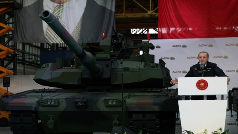 "Altay" tankları Türkiyə ordusuna təhvil verildi (FOTO)