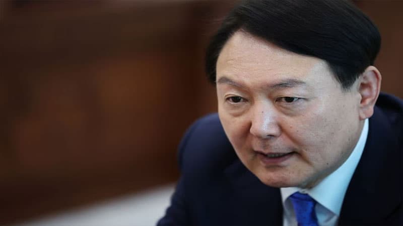 Cənubi Koreya prezidenti ilk dəfə mövqeyini dəyişdi: Kiyevə silah veriləcək