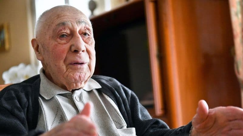 Fransız əsgər 80 il sonra sükutu pozdu: 40 Vermaxt əsgərinin edamı necə baş verib?