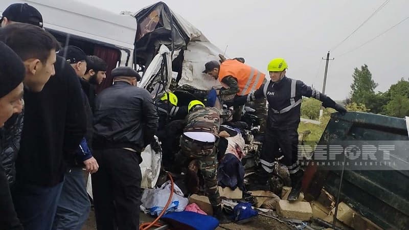 Kürdəmirdəki qəzada yaralananların 3-ü uşaqdır - TƏBİB-dən açıqlama (FOTO/VİDEO/YENİLƏNİB)
