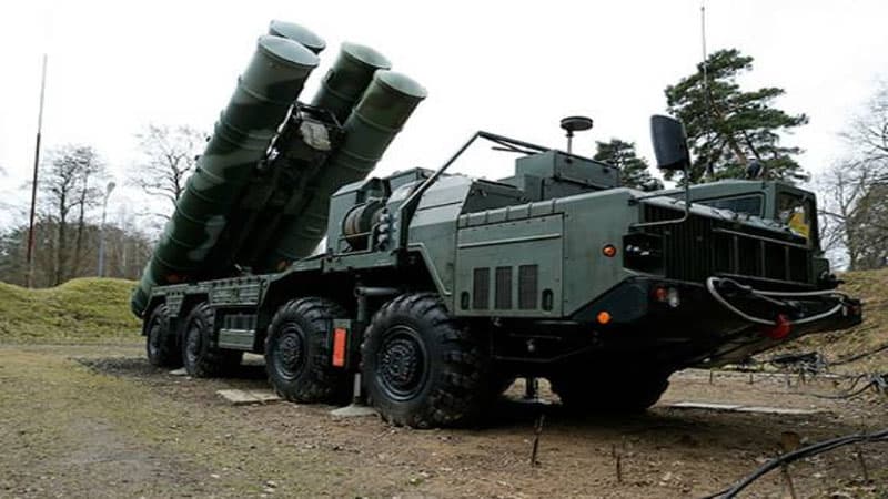 Rusiyanın S-400 zenit-raket kompleksi Belarusa aparıldı