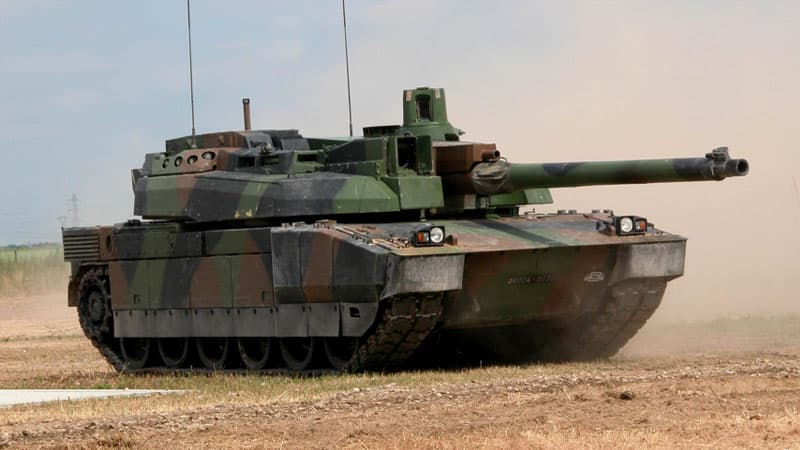 Fransa bir neçə Ukrayna taborunu zirehli texnika və yüngül tanklarla təchiz edəcək