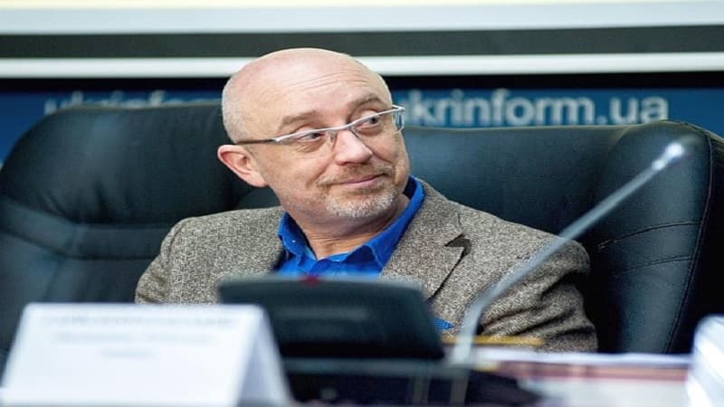 Reznikov Ukraynada münaqişənin bitəcəyi vaxtı proqnozlaşdırdı